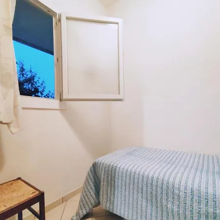 Bright And Comfortable In * Бібіоне