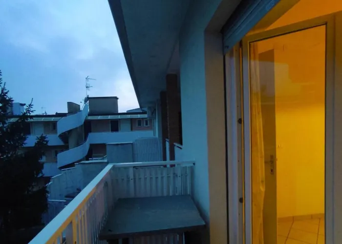 Bright And Comfortable In Apartment